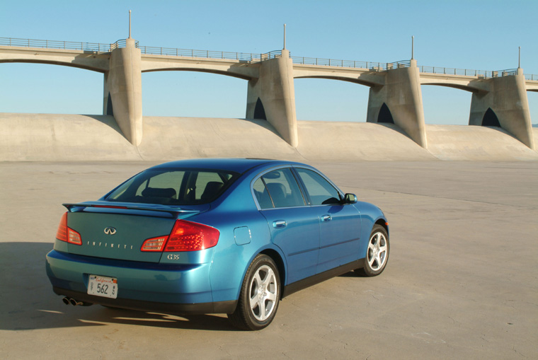 2003 - 2006 Infiniti G35 Sedan Picture